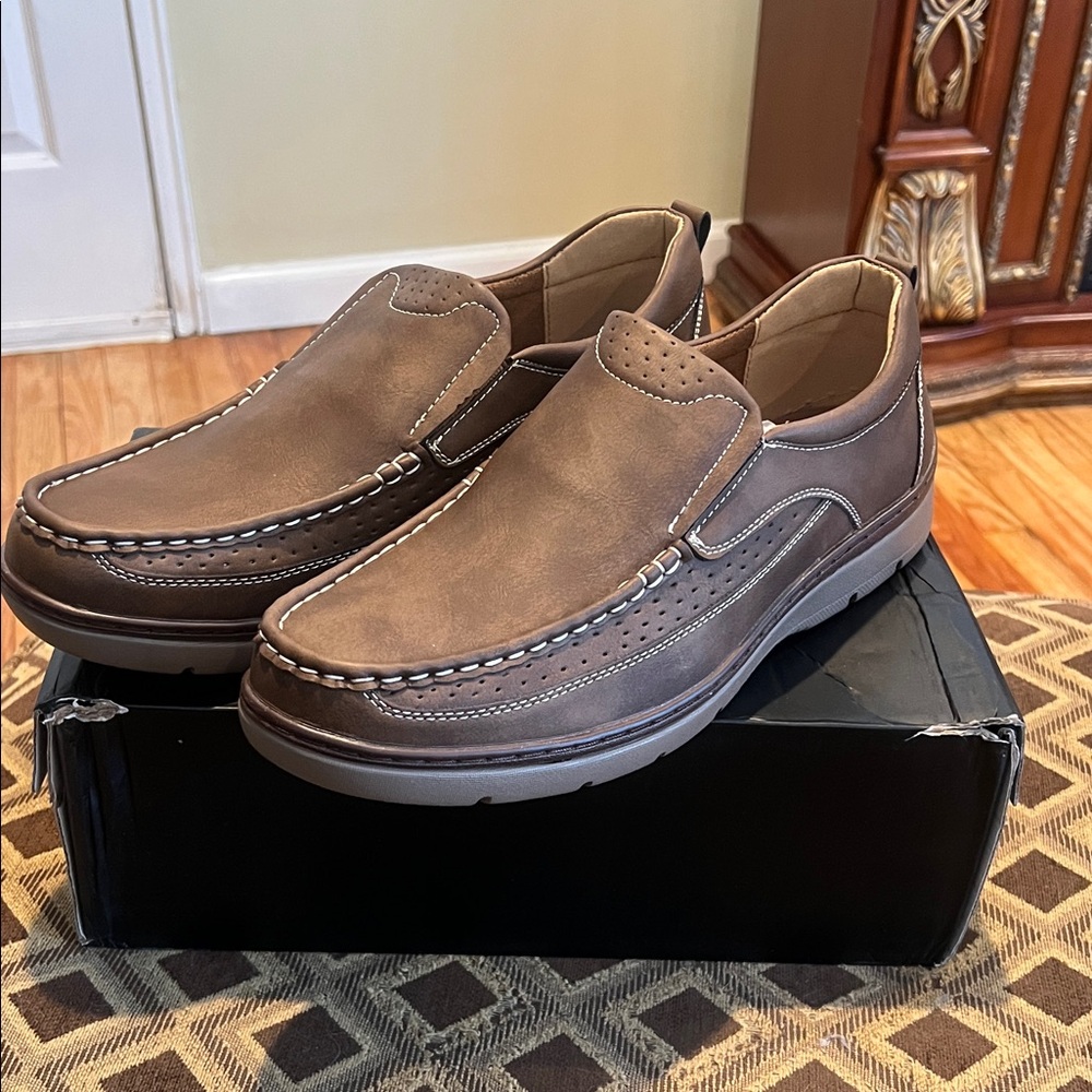 Men's Brown Loafers